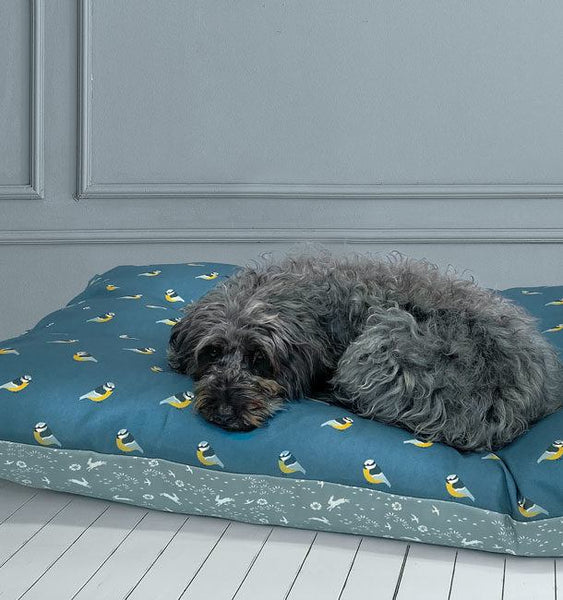 Danish Designs Flying Birds Duvet Dog bed