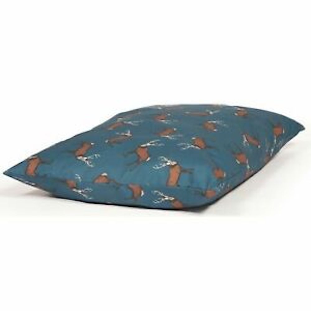 Danish Designs Woodland Stag Deep Duvet Dog Bed